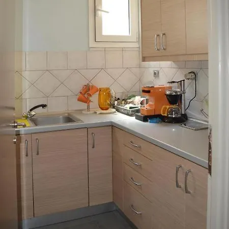 شقة Evexia Suite, *